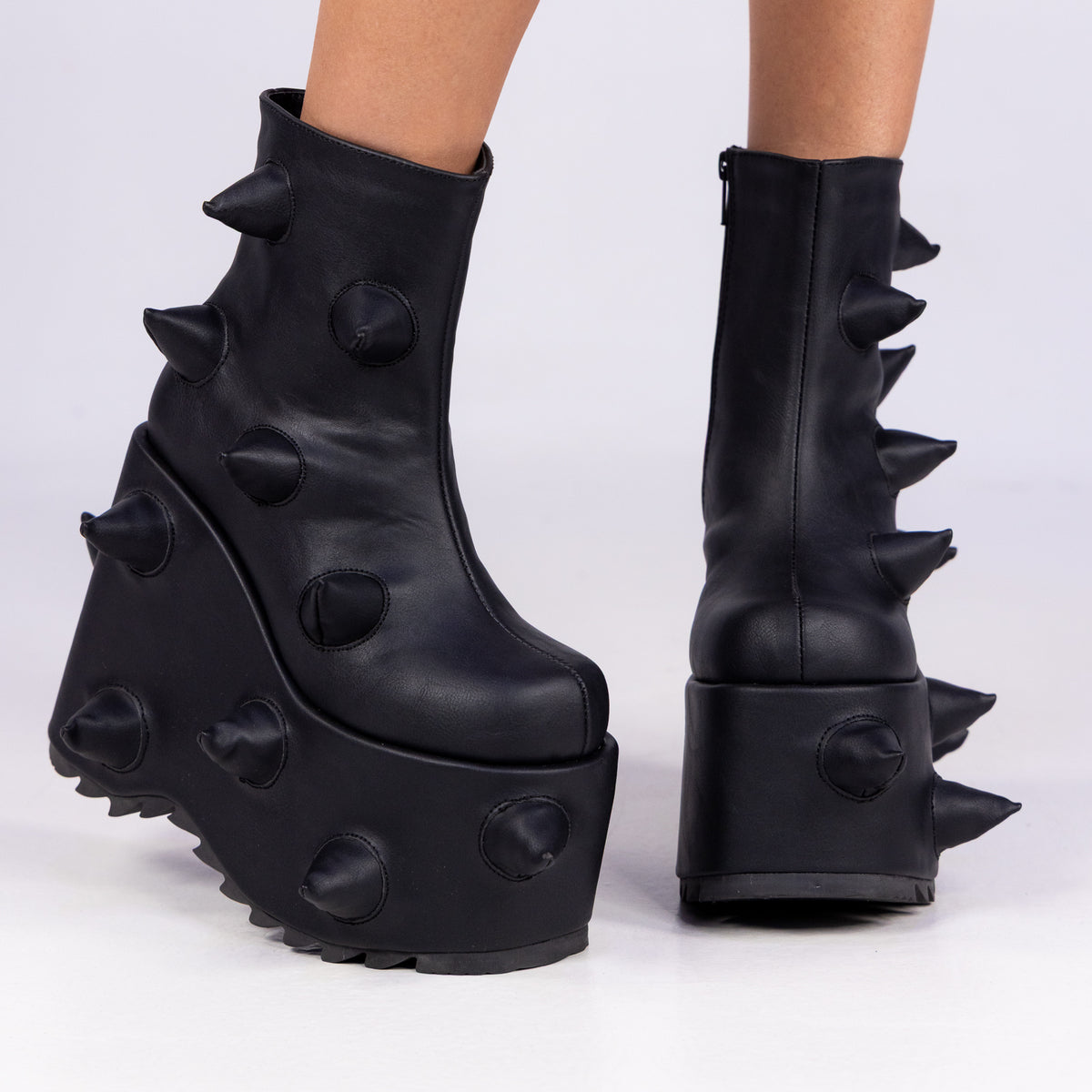 Patent Camel 203 Black Demonia Camel-203 Chunky Heel Goth Punk Black Patent Platform Boots –  OtherWorld Shoes