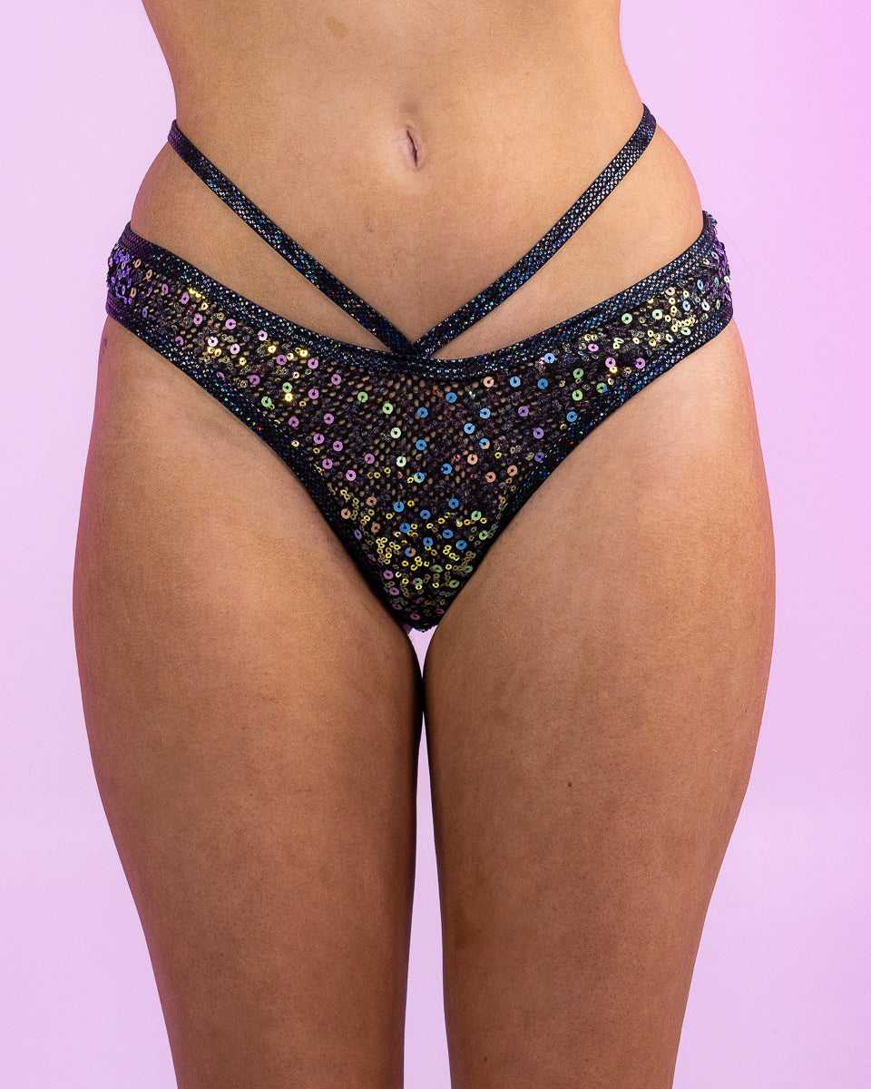 Rodeo Capri Short in Black
