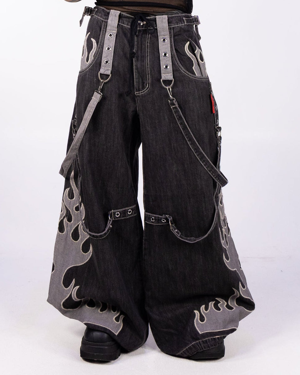 Tripp_NYC_Super_Flame_Black_Gr