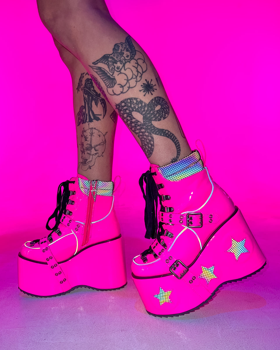 Pink Spaced Out Platform Boots – Rave Wonderland
