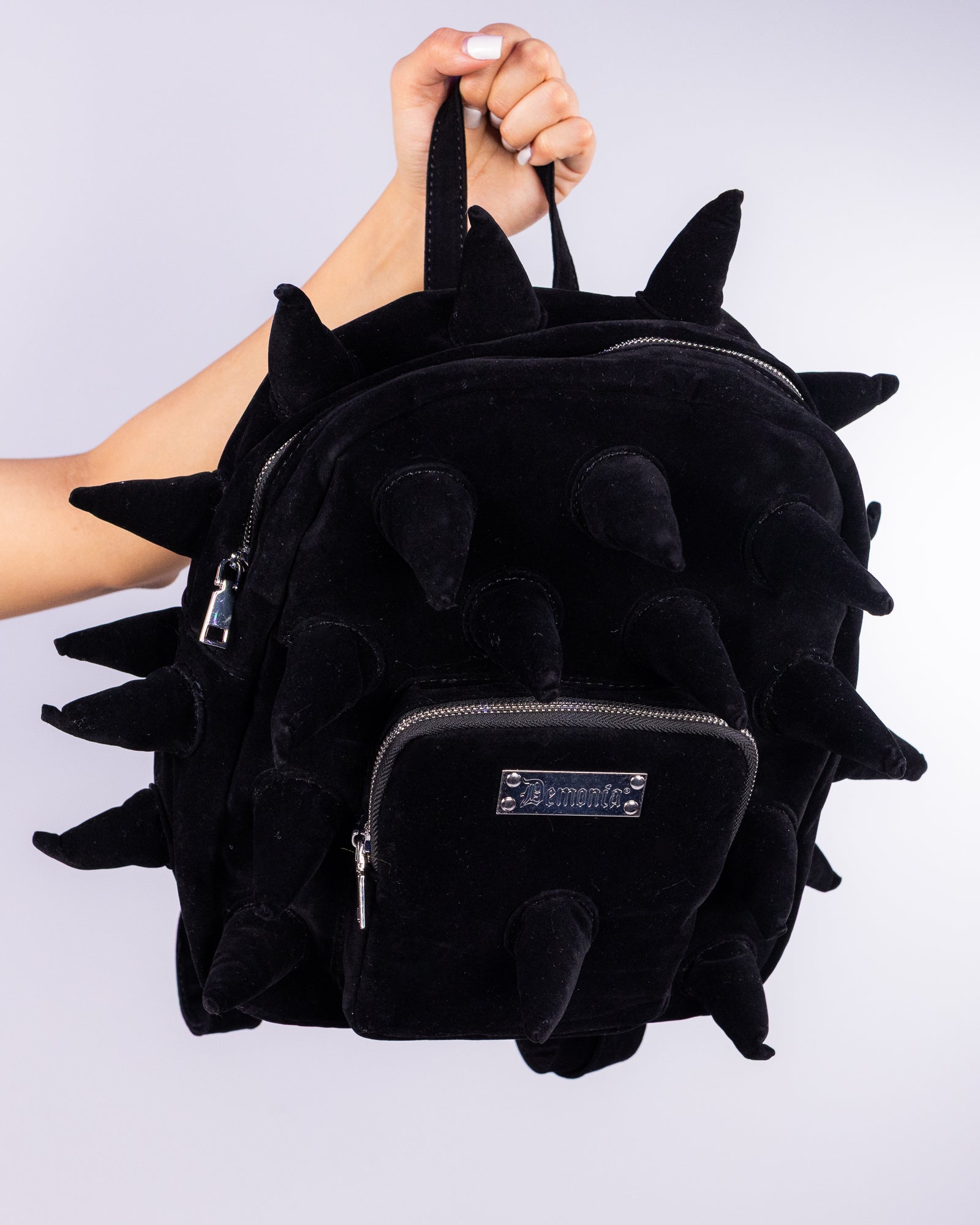 Demonia(デモニア) HB-113 ベルベットスパイク ミニバックパック Velvet Spiked Mini Backpack 28x33x13 cm◆取り寄せ Demonia Velvet Spike Unisex Backpack – Rave Wonderland