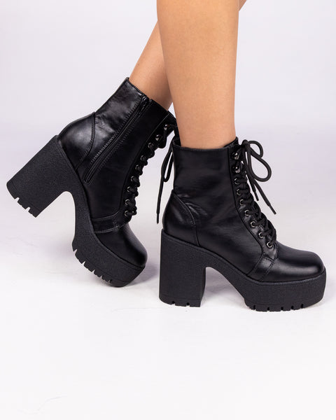 ラナ　Ameri　LACE UP TANK SOLE BOOTSブラック Josie Women's Black Lace-Up Boots – Rave Wonderland