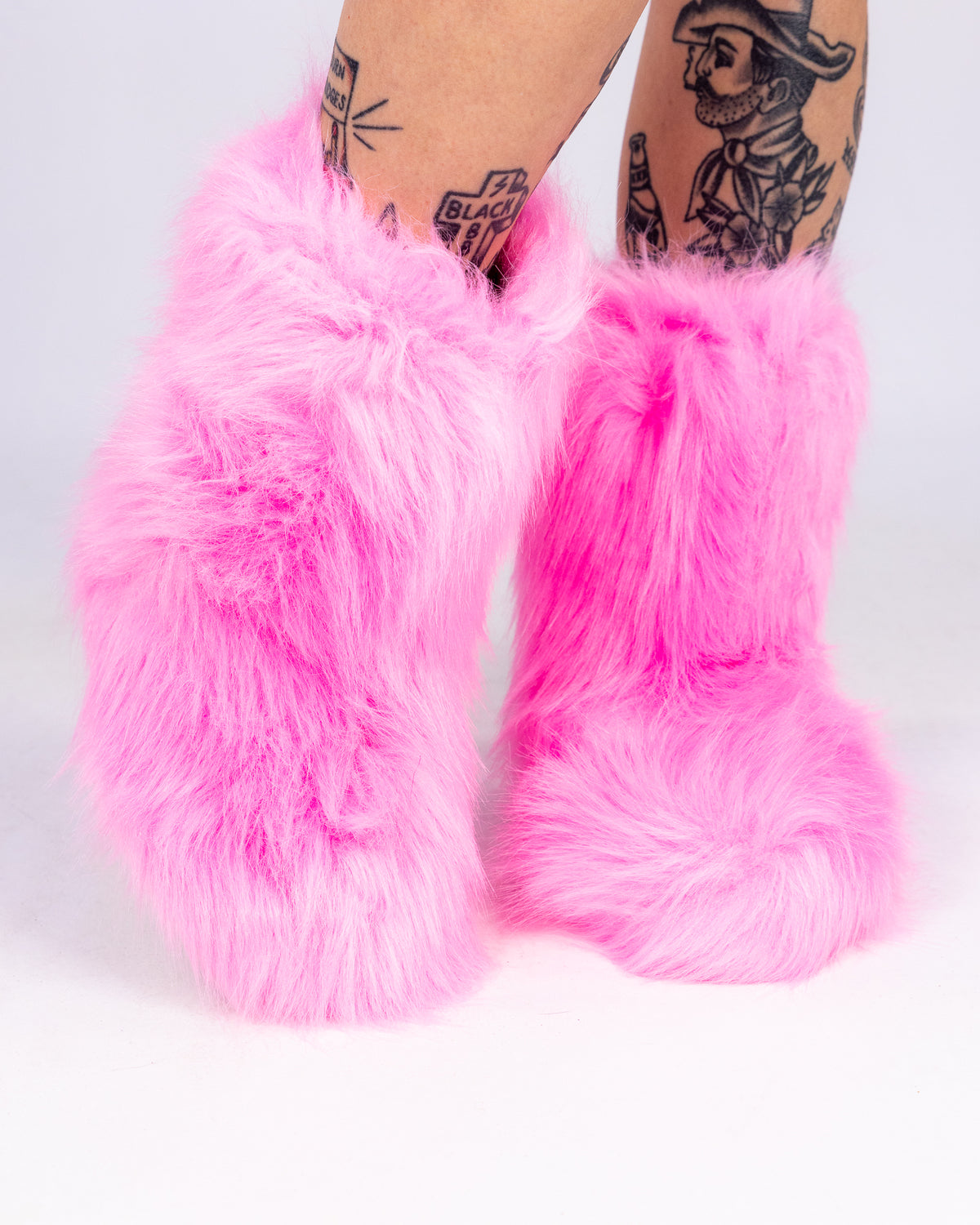 Women's Baby Pink Boots With The Fur – Rave Wonderland