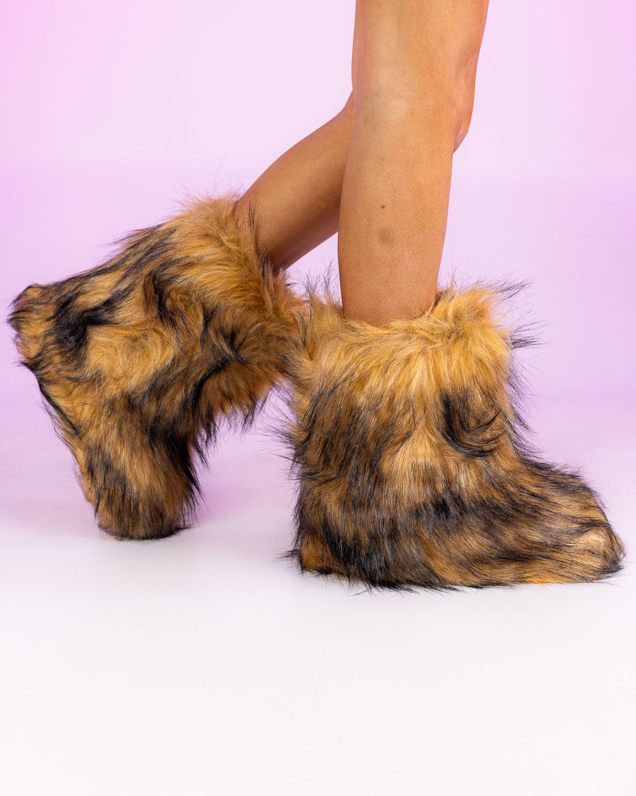 Women's Brown Boots With The Fur – Rave Wonderland