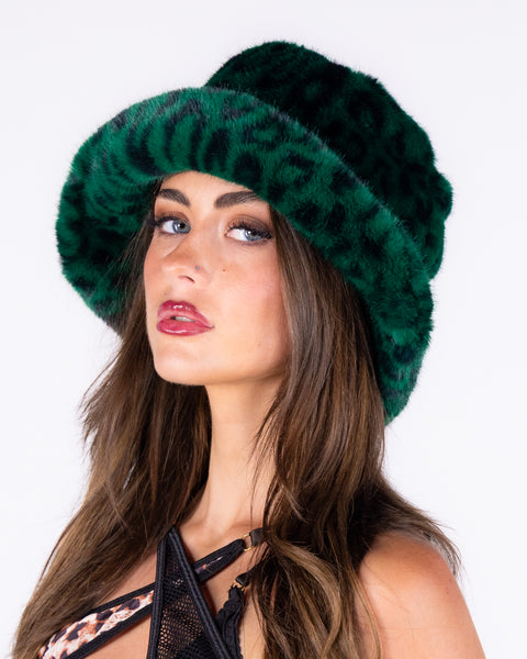 Green Meow Fluffy Bucket Hat For Cozy Winter Style – Rave  display picture 2