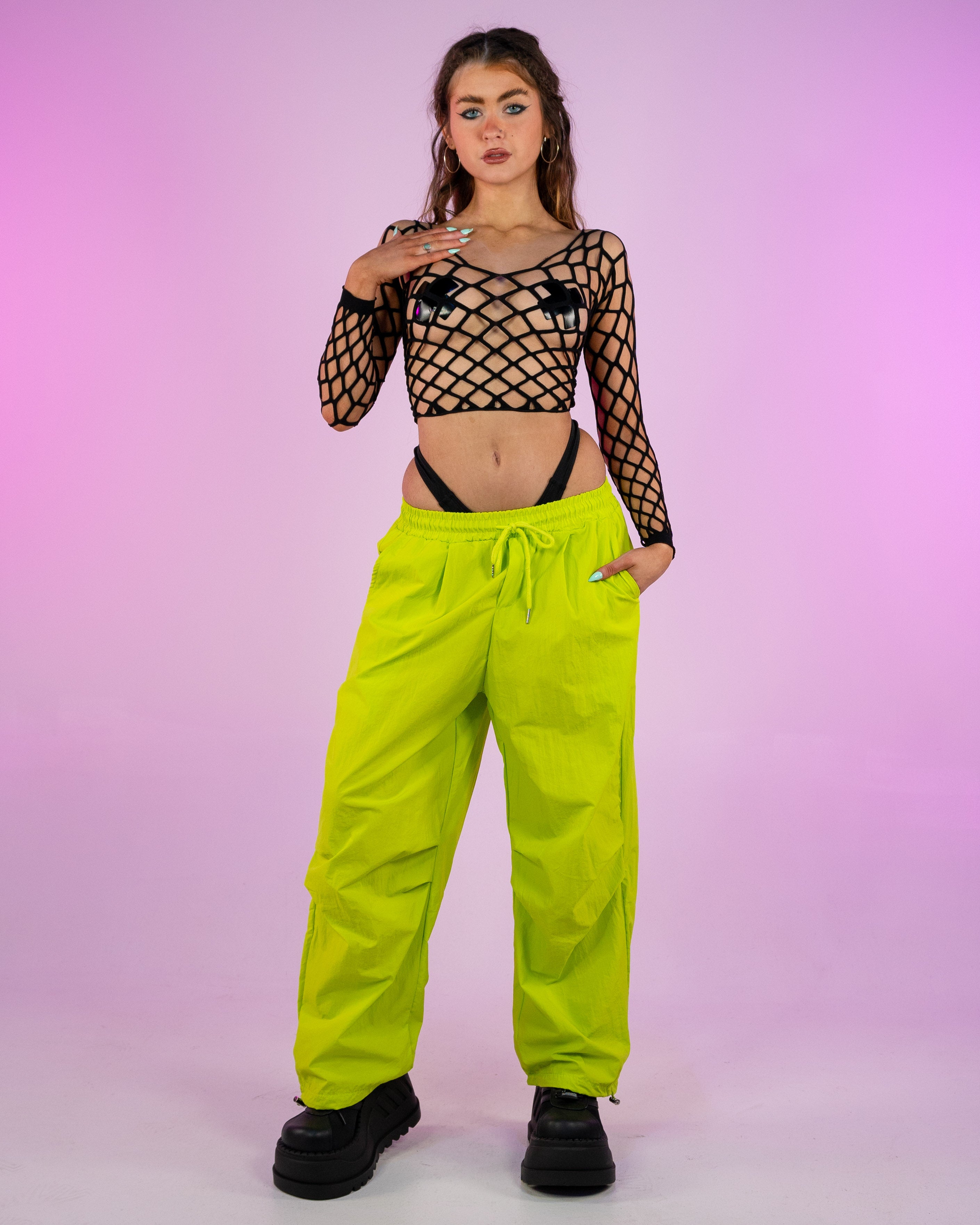 SHEIN SXY Neon Lime Flap Pocket Elastic Waist Pants | Neon green outfits,  Green outfits for women, Lime green outfits