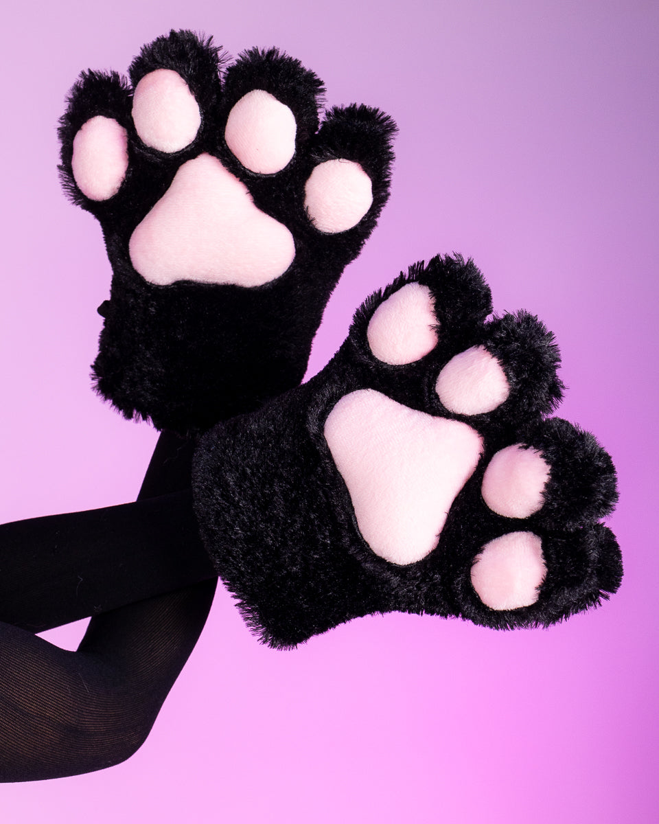 Black Bear Paw Gloves