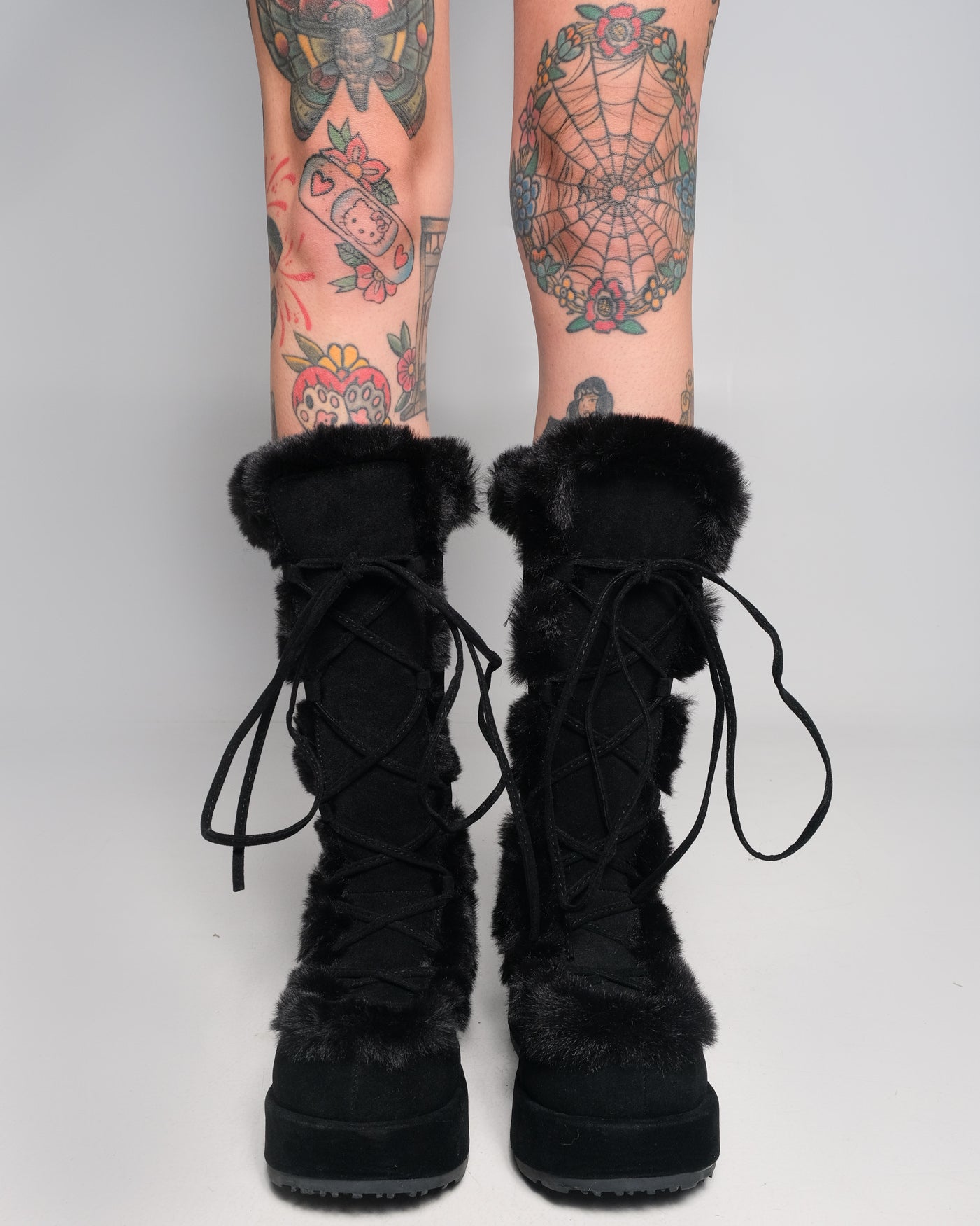 Shoes_17.jpg?v=1781240497&