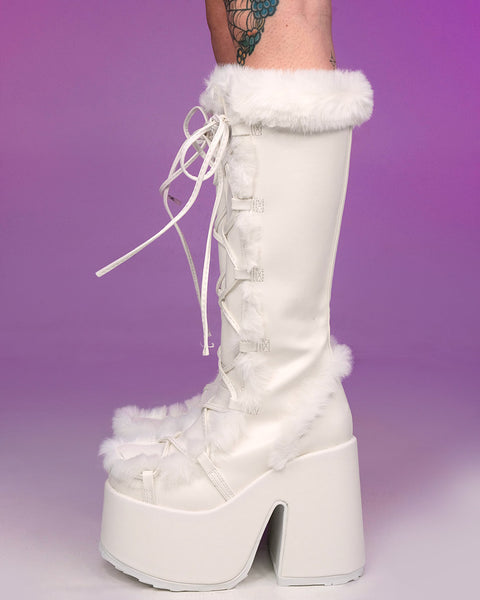 Demonia camel 12 hotsell