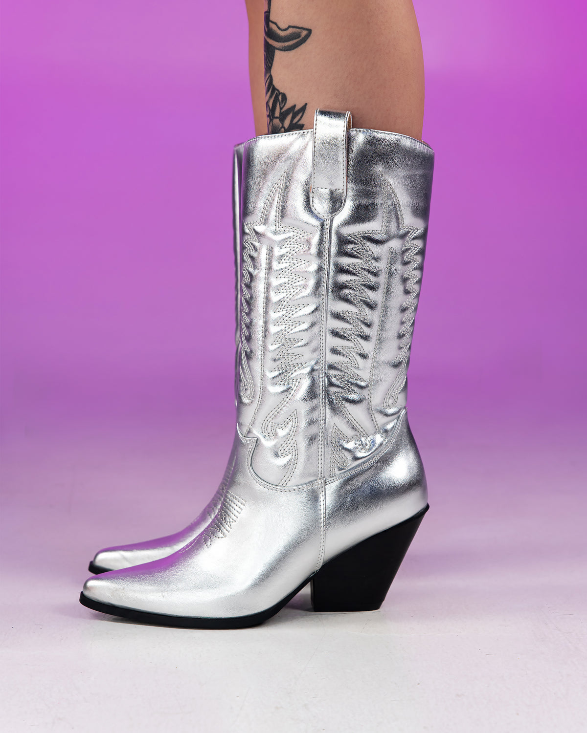 Southern Belle Silver Cowboy Boots